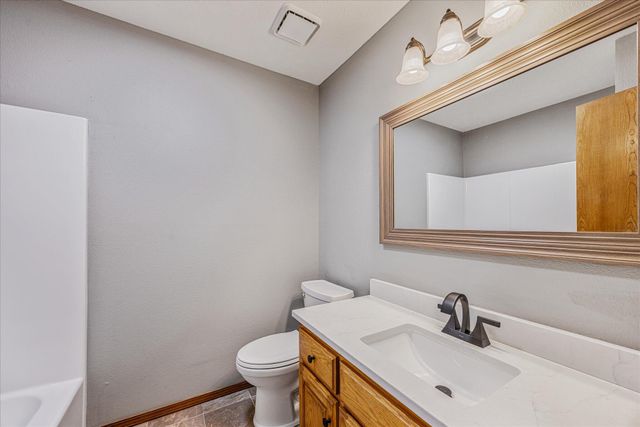 951 S Alex, Springfield, MO 65802