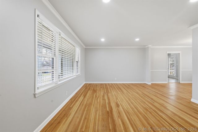 4635 E 37th Place, Tulsa, OK 74135