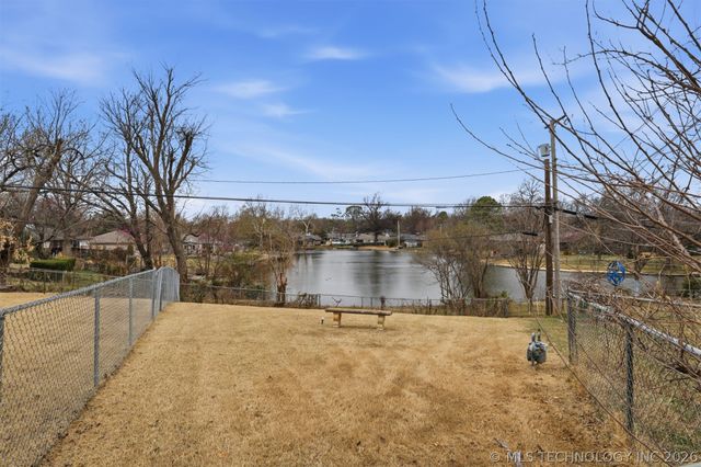 4635 E 37th Place, Tulsa, OK 74135