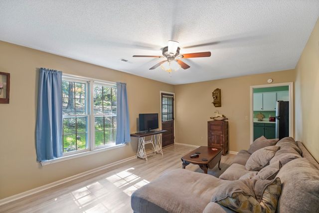 118 Nonna Lane, Seneca, SC 29678