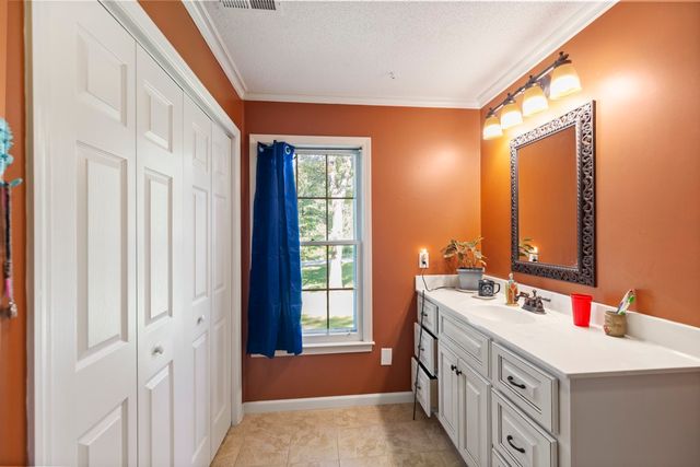 118 Nonna Lane, Seneca, SC 29678