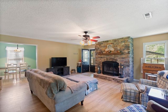 118 Nonna Lane, Seneca, SC 29678