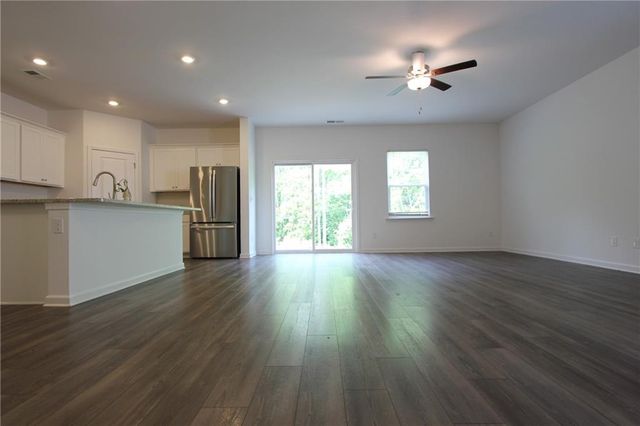 15104 Turkey Creek Blvd, Union City, GA 30291
