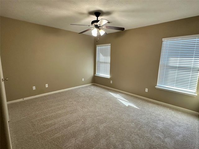 4906 Comal River Loop, Spring, TX 77386