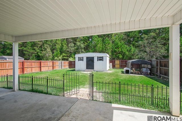 23532 Wellington Ave, Denham Springs, LA 70726