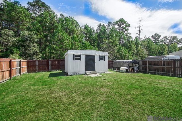 23532 Wellington Ave, Denham Springs, LA 70726