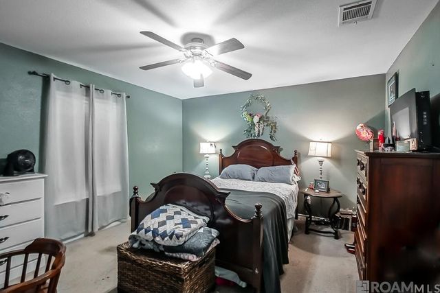 23532 Wellington Ave, Denham Springs, LA 70726