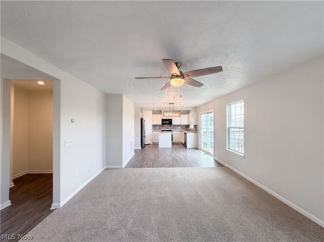 9200 Nash Lane, North Ridgeville, OH 44039