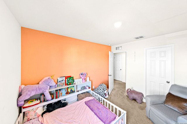 6710 Turnpike, Converse, TX 78109