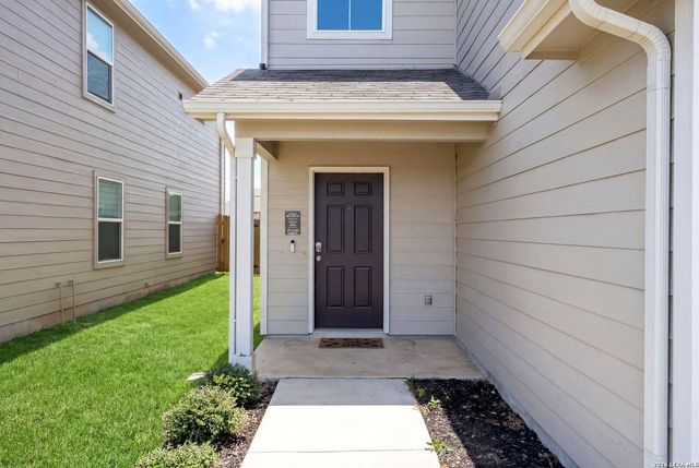 6710 Turnpike, Converse, TX 78109