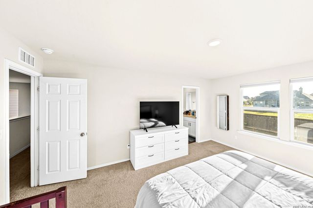 6710 Turnpike, Converse, TX 78109