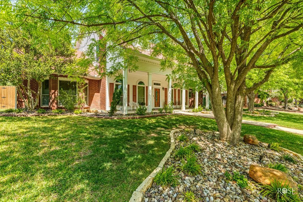 Image 2 of property listing at 3114 Scenic Vista Drive, San Angelo, TX 76904