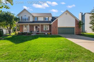 394 Evaline Drive, Troy, MI 48085