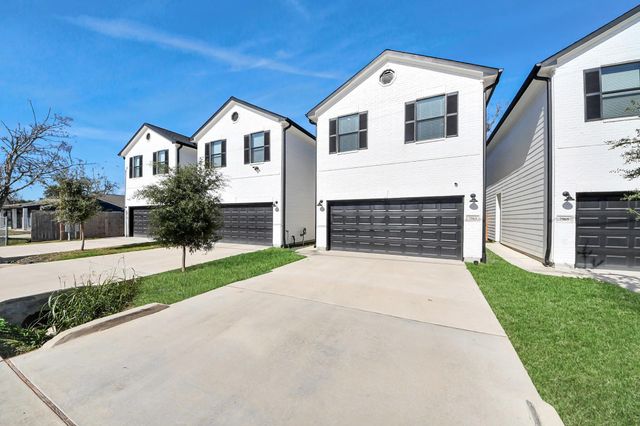 7963 Birmingham Street, Houston, TX 77028