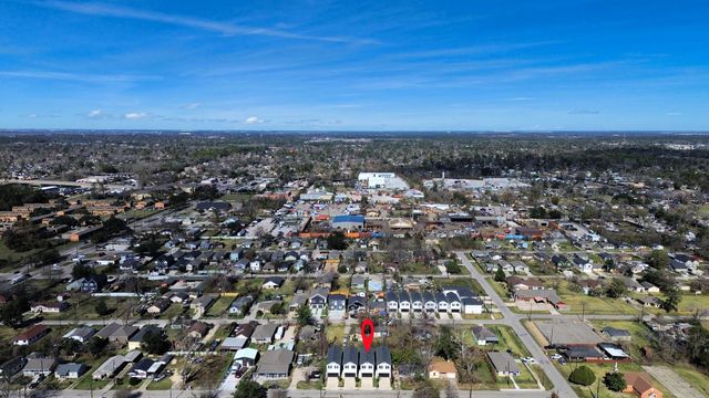 7963 Birmingham Street, Houston, TX 77028