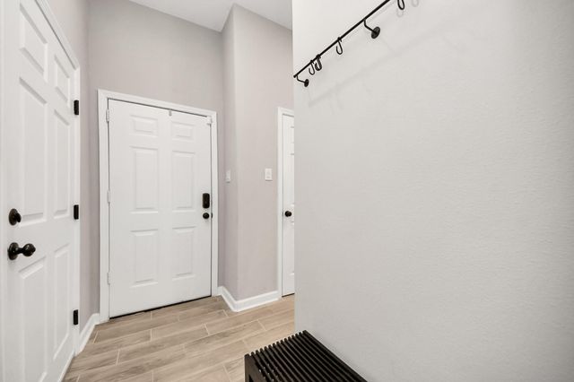 7963 Birmingham Street, Houston, TX 77028