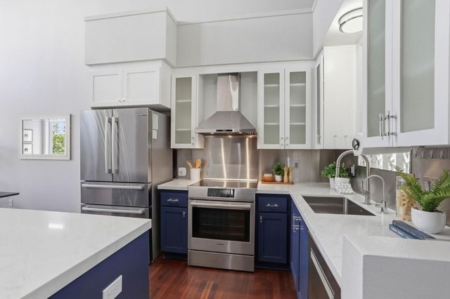 800 N 8th Street 305, San Jose, CA 95112