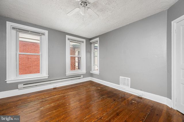 305 W BIDDLE ST, West Chester, PA 19380