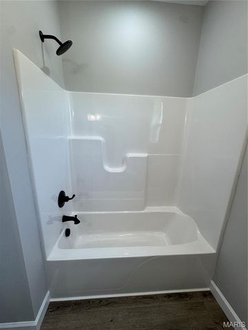 726 Deerfield Lane, Farmington, MO 63640