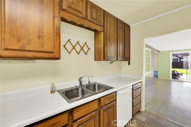 7918 HWY 99 E, Los Molinos, CA 96055