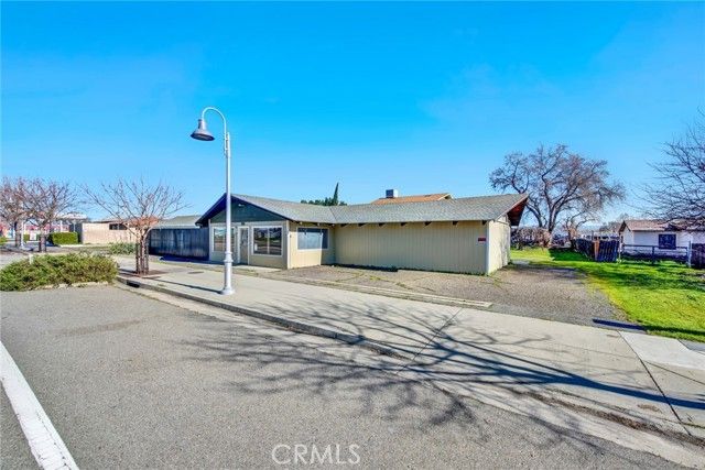 7918 HWY 99 E, Los Molinos, CA 96055