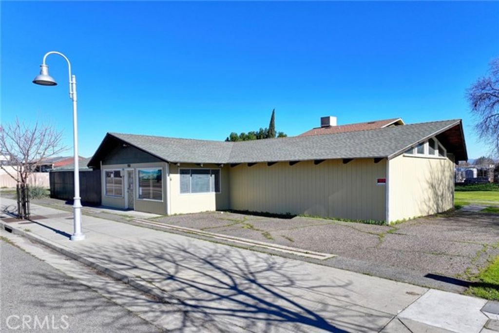 7918 HWY 99 E, Los Molinos, CA 96055