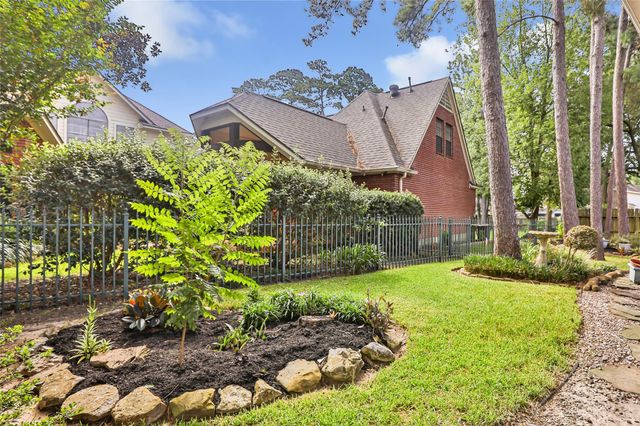 8711 Mile Run Road, Humble, TX 77346