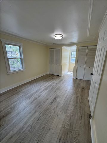 293 Greenlee Rd, Brentwood, PA 15227