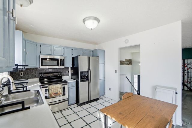 2505 Foxcove Court, Cincinnati, OH 45211