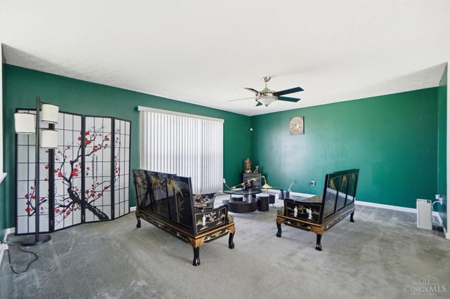 2505 Foxcove Court, Cincinnati, OH 45211