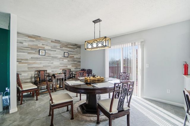 2505 Foxcove Court, Cincinnati, OH 45211