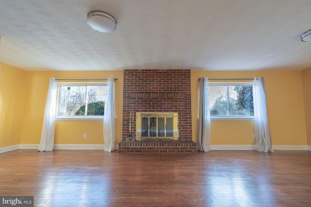 5704 NORMAN CT, District Heights, MD 20747