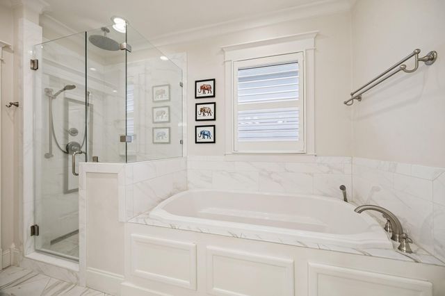 543 W 22nd Street, Houston, TX 77008