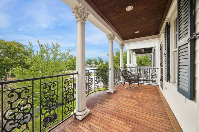 543 W 22nd Street, Houston, TX 77008