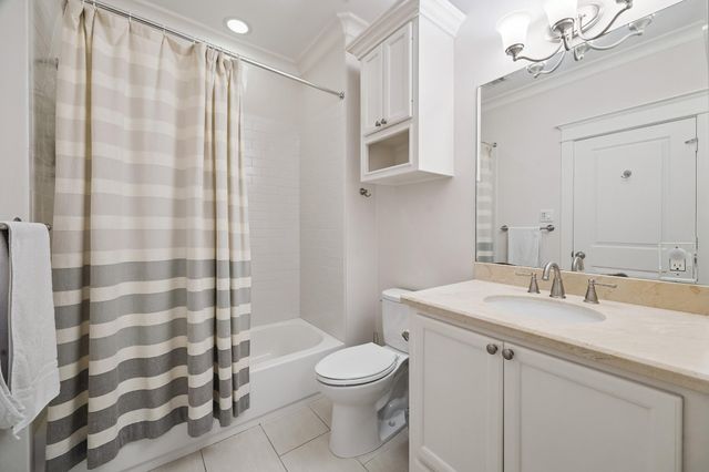 543 W 22nd Street, Houston, TX 77008