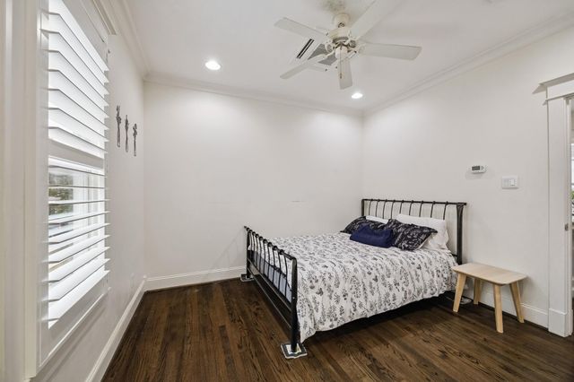 543 W 22nd Street, Houston, TX 77008