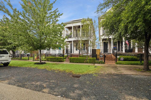 543 W 22nd Street, Houston, TX 77008