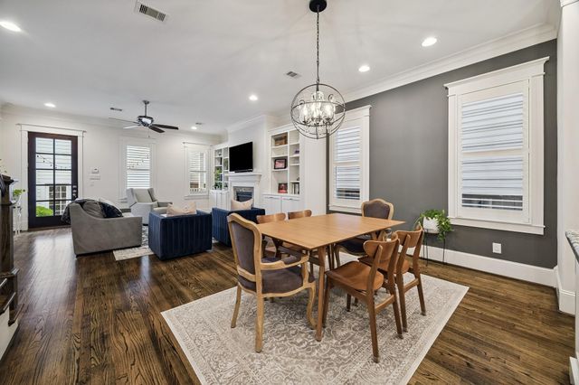 543 W 22nd Street, Houston, TX 77008