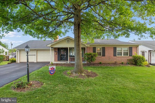17223 CLOVERLEAF RD, Hagerstown, MD 21740