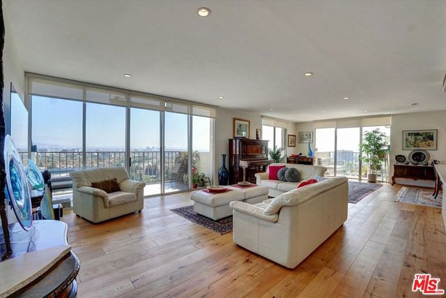 2160 Century Park East 1406, Los Angeles, CA 90067