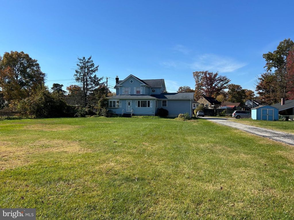 912 OAKWOOD RD, Glen Burnie, MD 21061