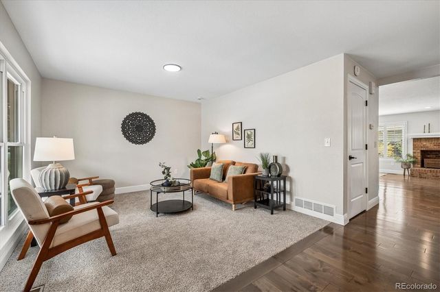 10138 W Roxbury Avenue, Littleton, CO 80127