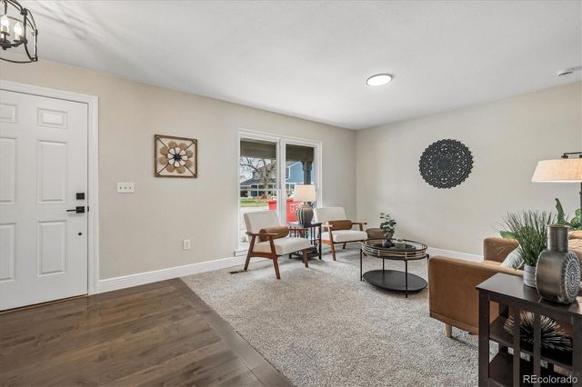 10138 W Roxbury Avenue, Littleton, CO 80127