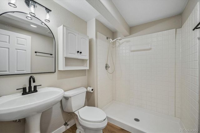 10138 W Roxbury Avenue, Littleton, CO 80127