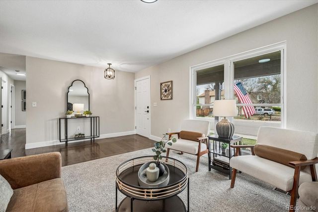 10138 W Roxbury Avenue, Littleton, CO 80127