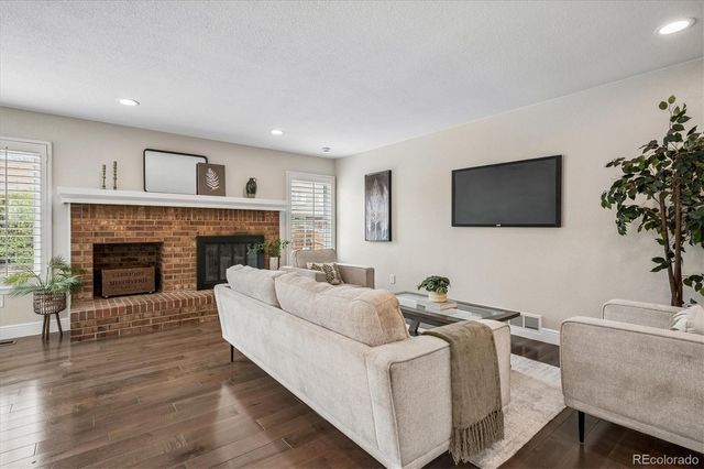 10138 W Roxbury Avenue, Littleton, CO 80127