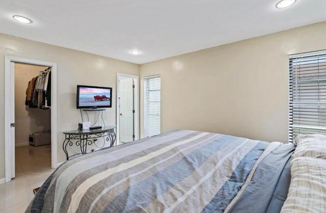 6089 Glentree Lane, Greenacres, FL 33463