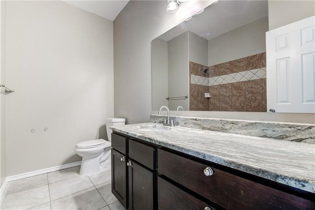 135 Valle Verde DR, Del Valle, TX 78617