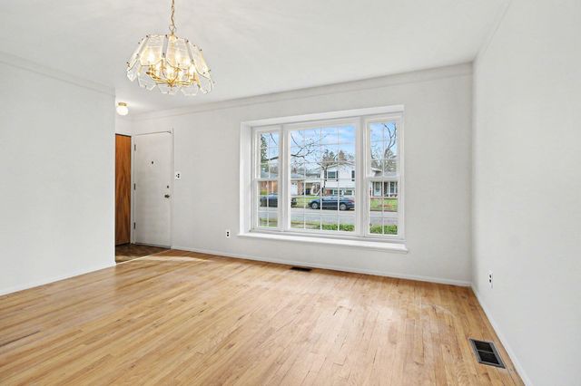 2852 Briarcliff Street, Ann Arbor, MI 48105