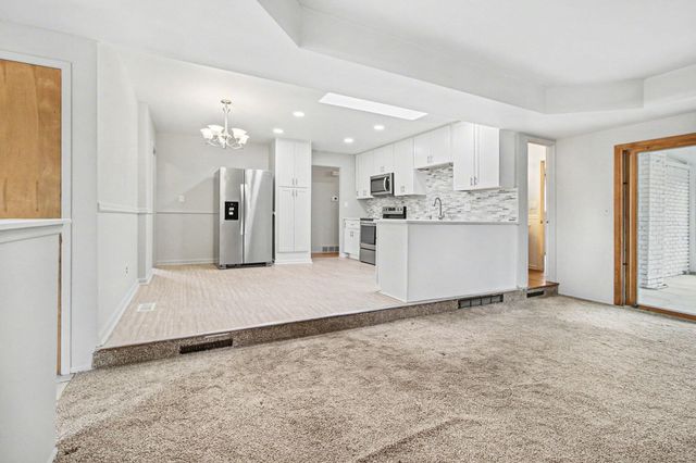 2852 Briarcliff Street, Ann Arbor, MI 48105